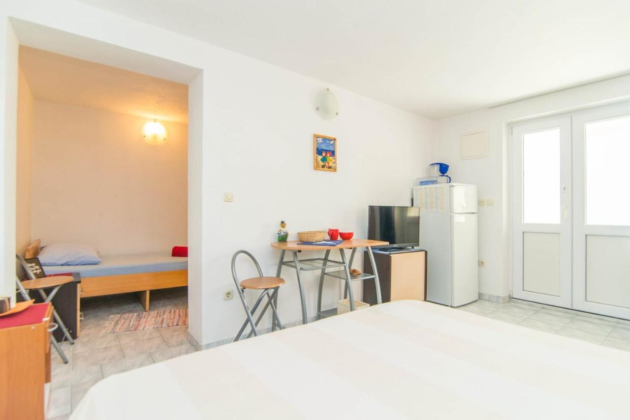 Mili 732 Guest house